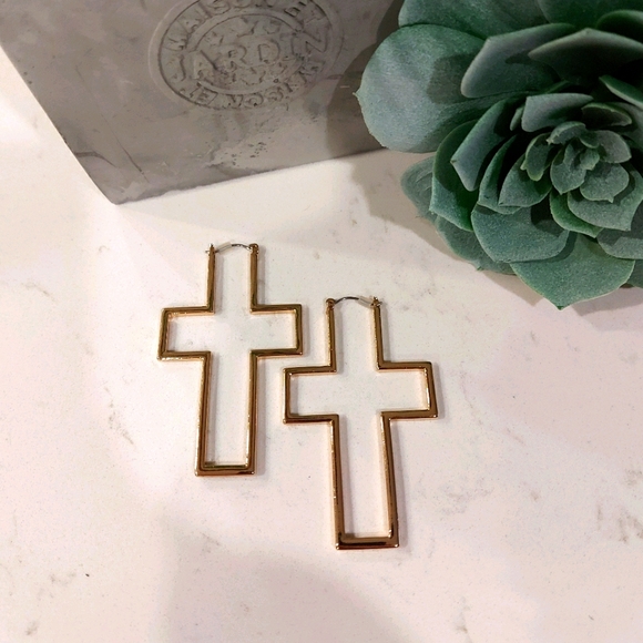 NWOT Cross Earrings - Picture 1 of 2